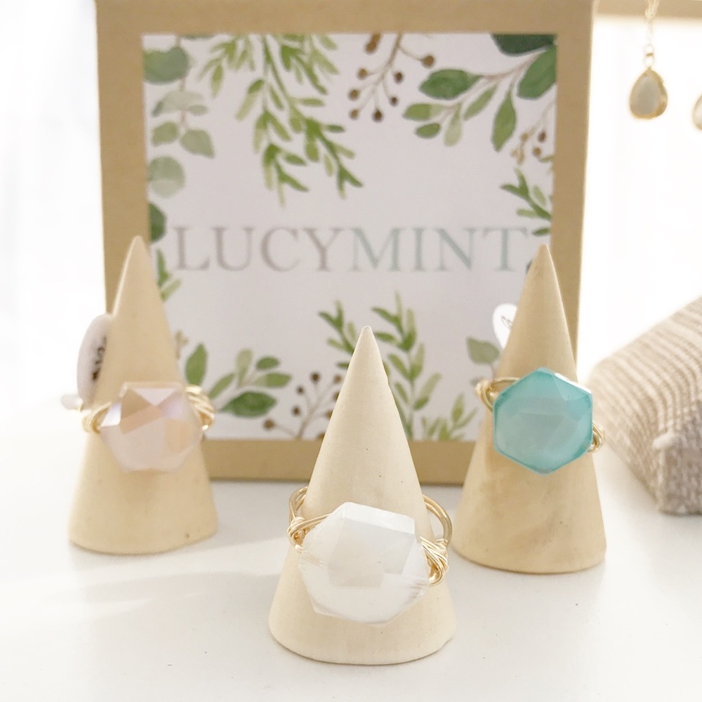 Boho Style Handmade Wire Wrapped Rings - Picture 3 of 6